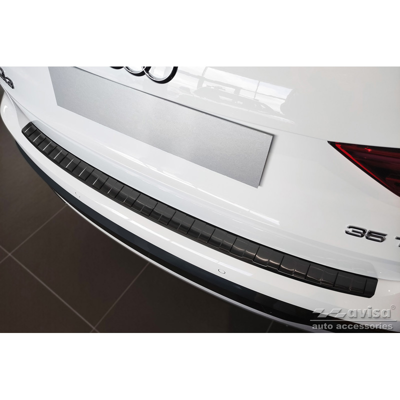 Zwart RVS Achterbumperprotector  Audi Q3 II 2019- incl. S-Line 'Ribs'