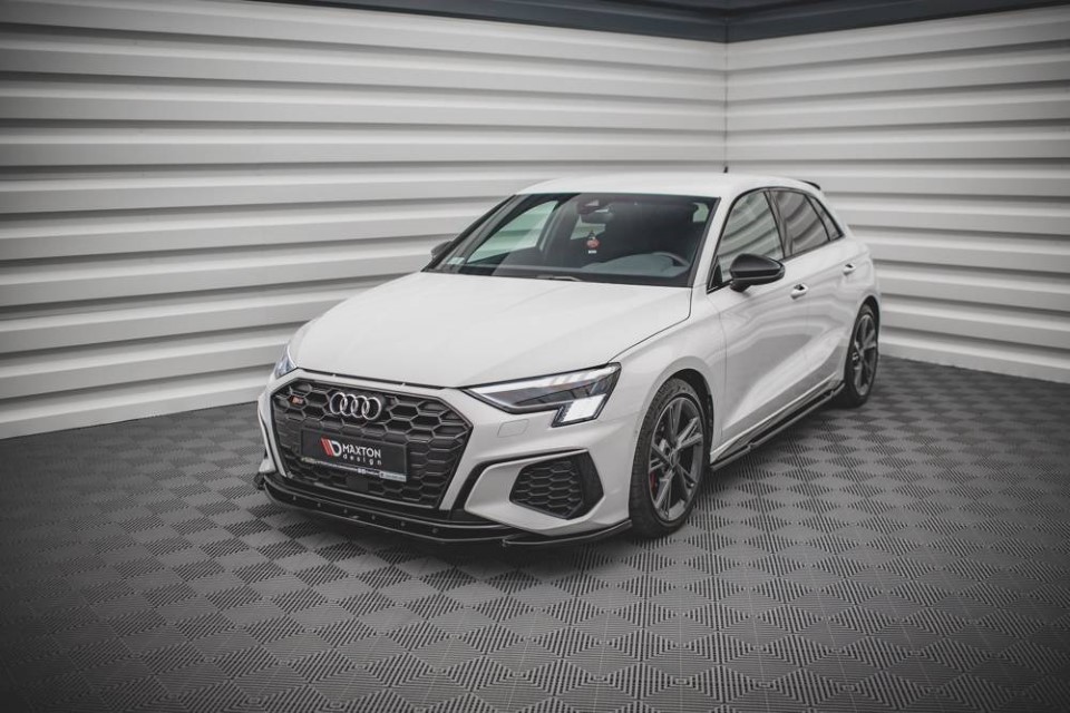 Voorspoiler Audi S3 / A3 S-Line 8Y Glanzend zwart V.4