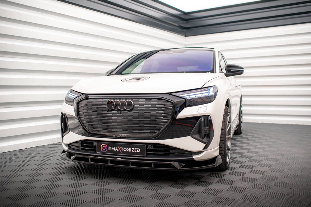 Voorspoiler V.2 Audi Q4 E-Tron sportback S-line Maxton Glans Zwart