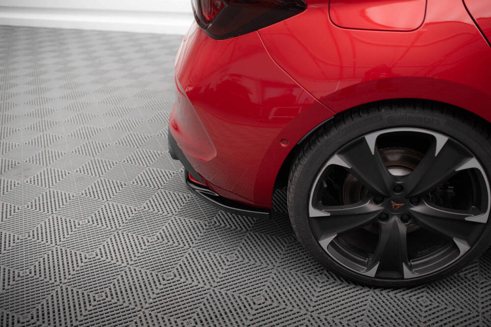 Zijdiffuser Cupra Leon KL Maxton Glans Zwart