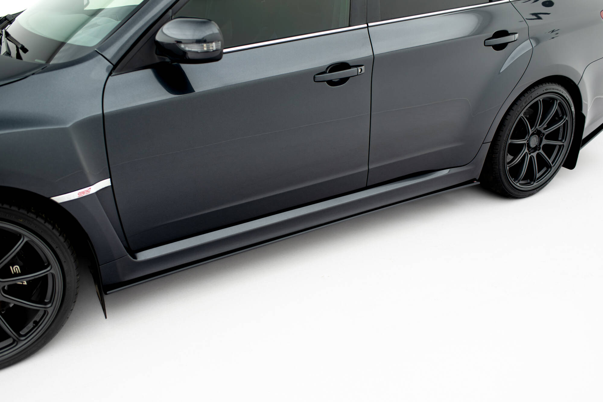 Street Pro Zijskirts Subaru Impreza WRX STI MK3 Facelift Maxton Glanzend zwart