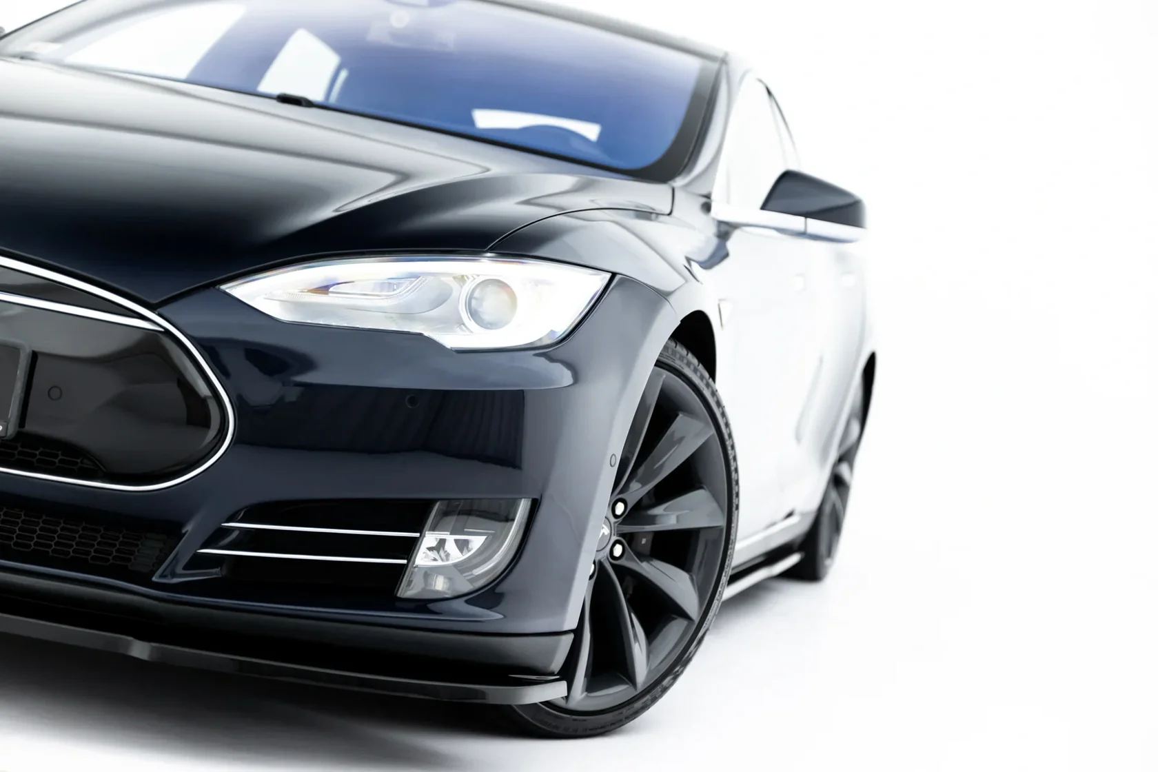 Voorspoiler V.2 Tesla Model S Mk1 Maxton Glans Zwart
