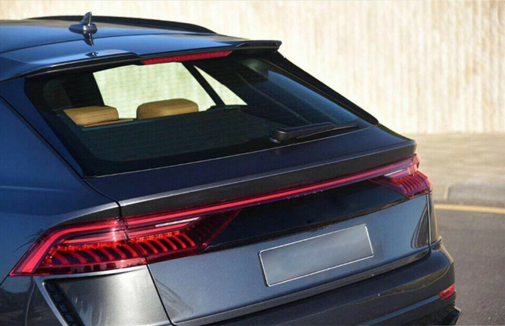 Spoiler RS look Audi Q8 Glans Zwart