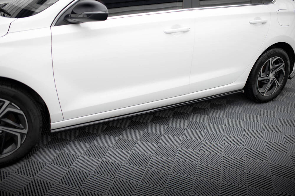 Zijskirts Hyundai i30 Facelift Maxton Glans Zwart