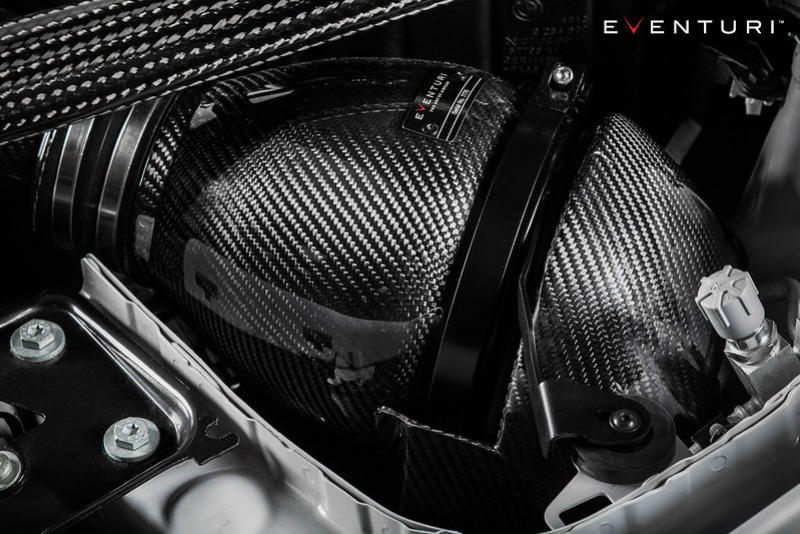 Eventuri BMW F8X M3/M4 V2 Full Black Carbon intake met SEALED Carbon ducts systeem