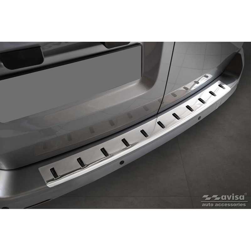 RVS Achterbumperprotector  Citroën Space Tourer & Jumpy 2016- / Peugeot Traveller & Expert 2016- / Toyota Proace Verso 2016- / Opel Vivaro & Zafira Life 2019- 'STRONG EDITION'