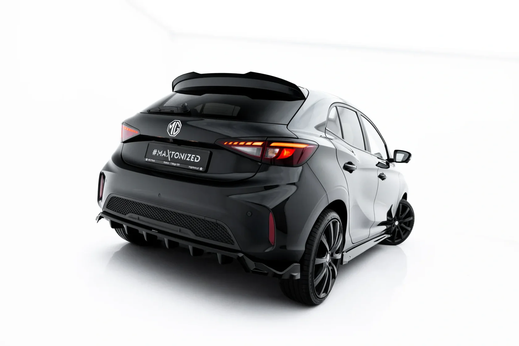 Diffuser MG 3 Mk1 Maxton Glans Zwart