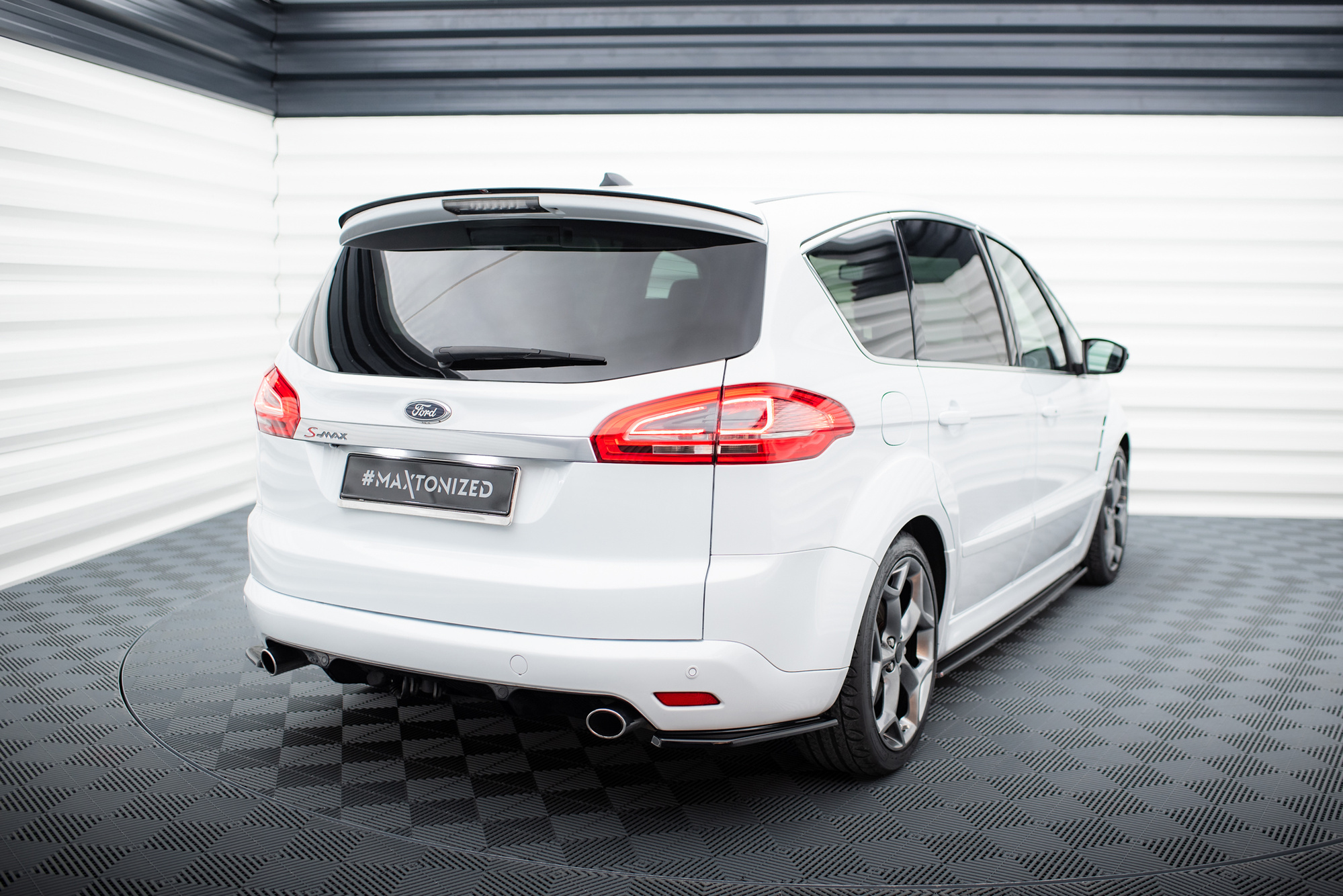 Bodykit Ford S-Max Titanium Mk1 Facelift