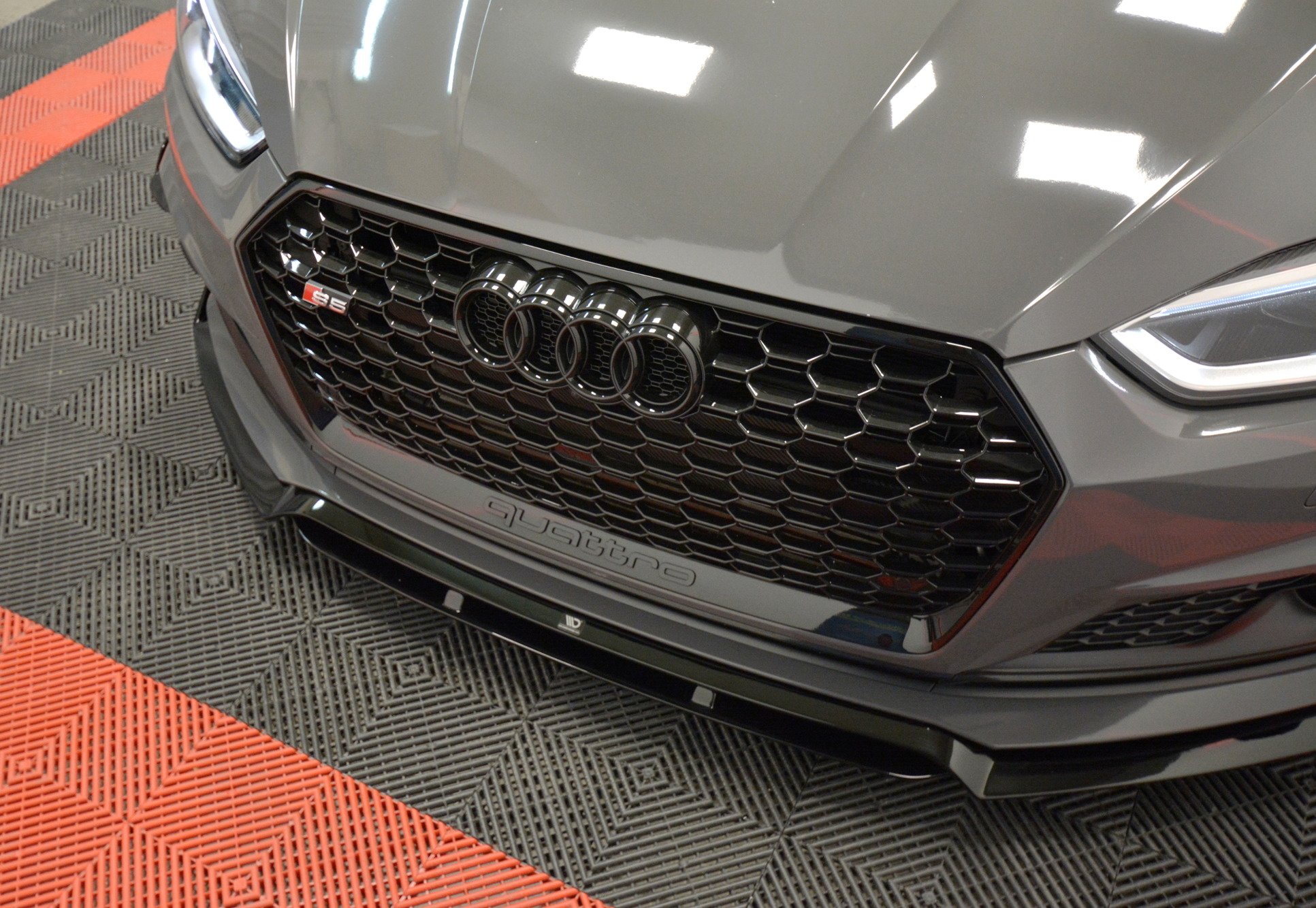 Voorspoiler Audi A5 S Line / S5 Maxton ABS