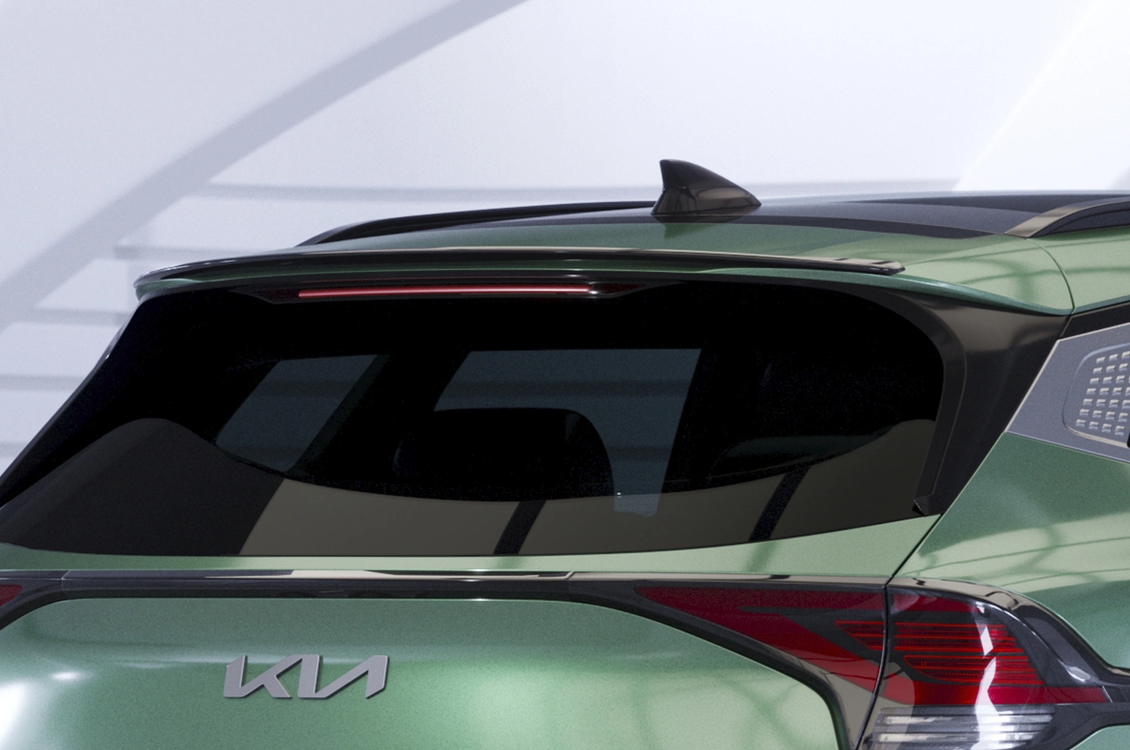 Achterspoiler Kia Sportage (NQ5) glans zwart