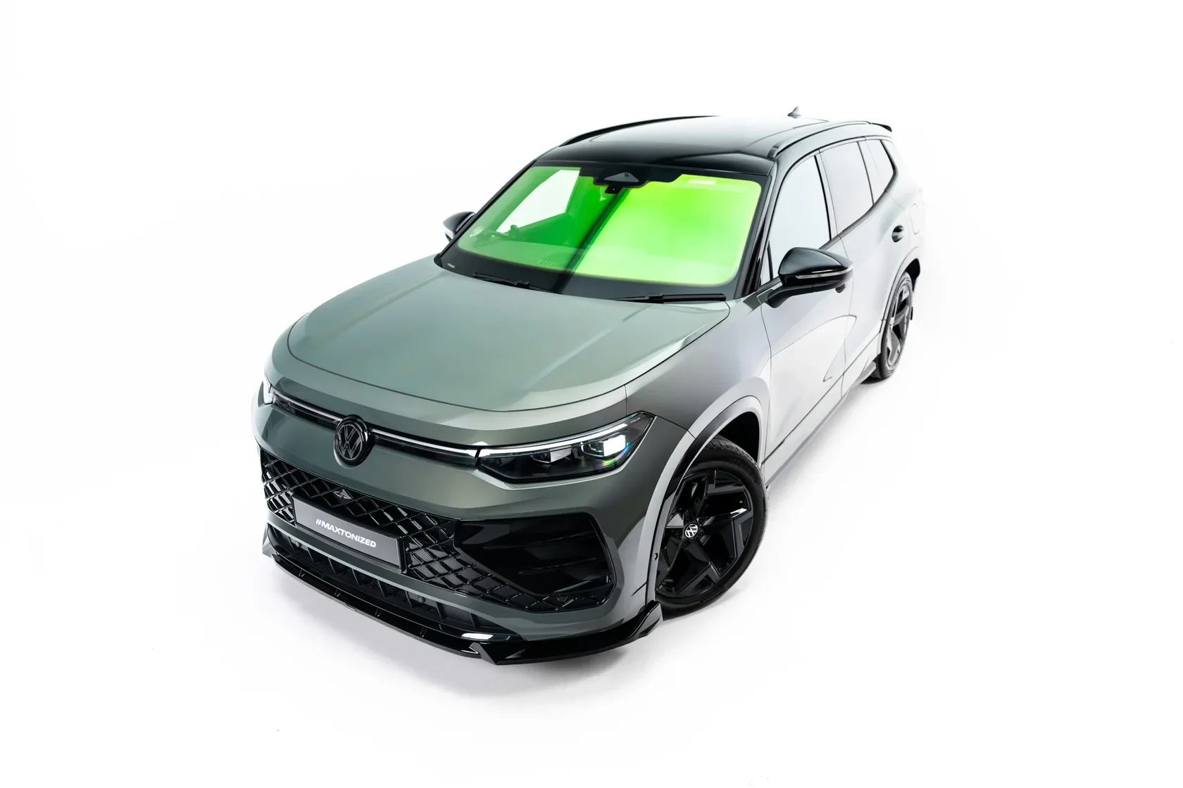 Volkswagen Tayron R-Line Mk1 Voorspoiler V.2 Glans Zwart