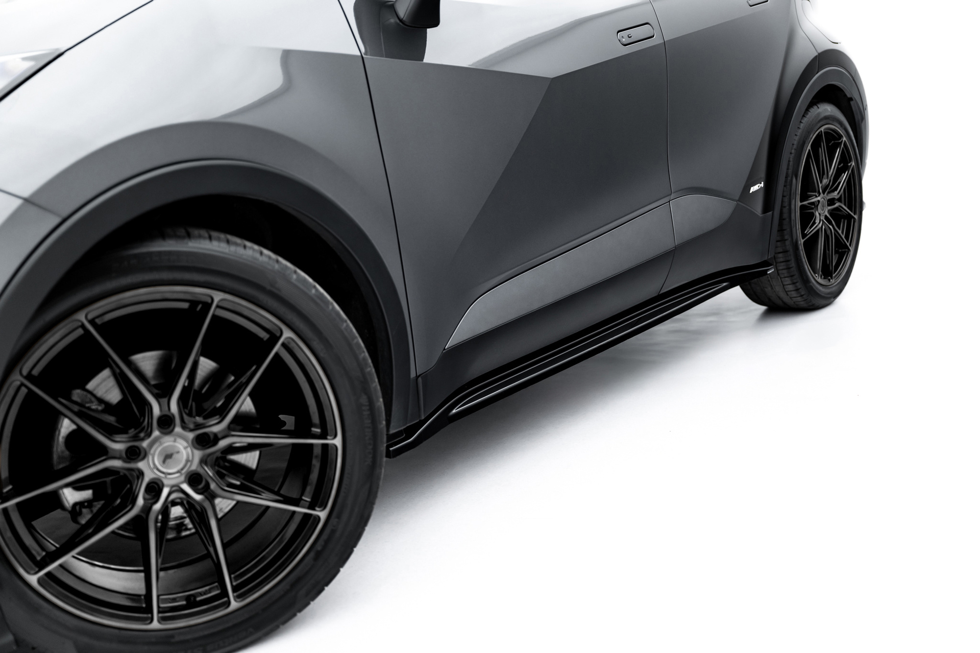 Zijskirt Toyota C-HR Mk2