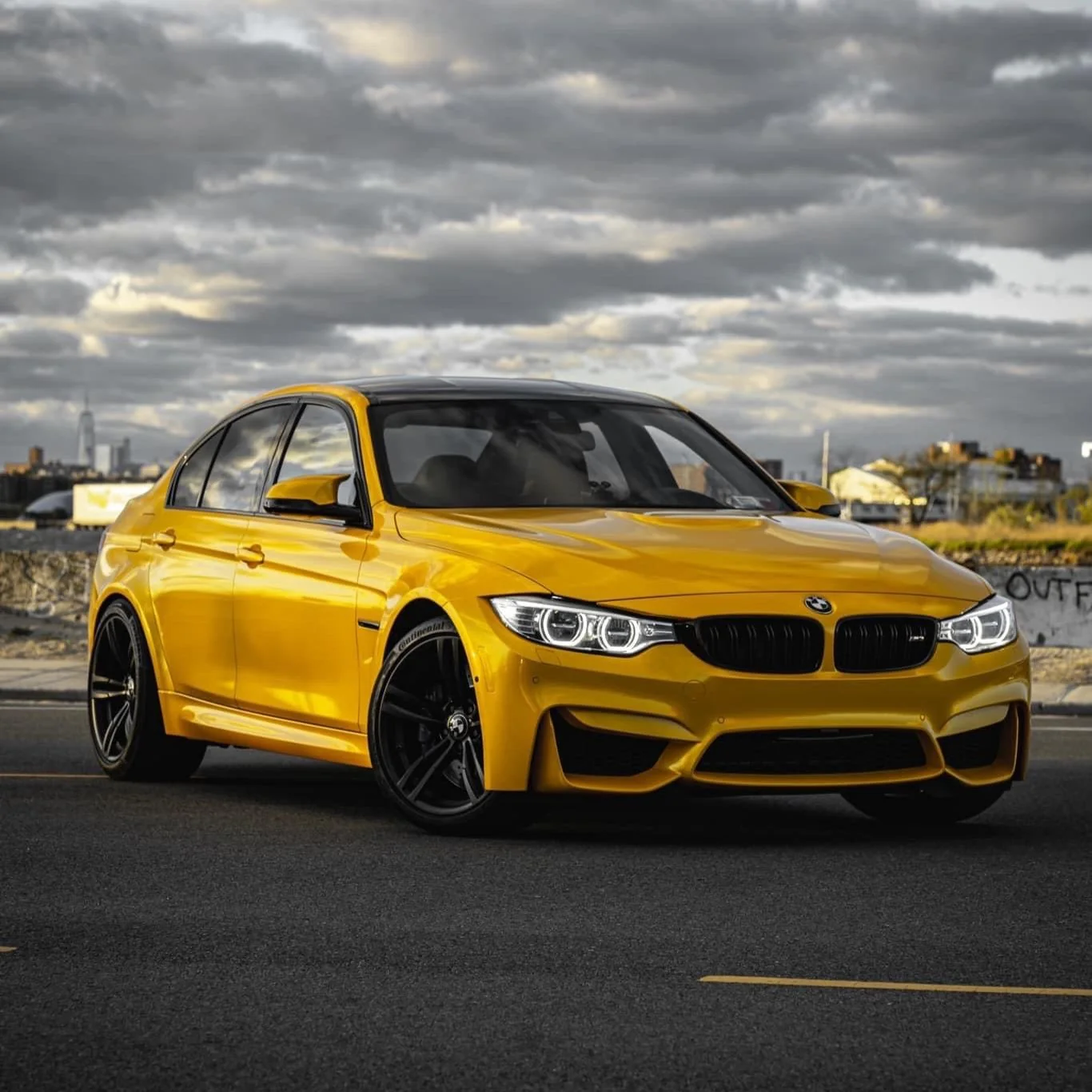 Inozetek Super Gloss Metallic Dandelion Yellow - MSG019 20m