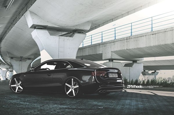 Z-Performance ZP6.1 Deep Concave 5X112 8.5x20 ET45 Phantom Black