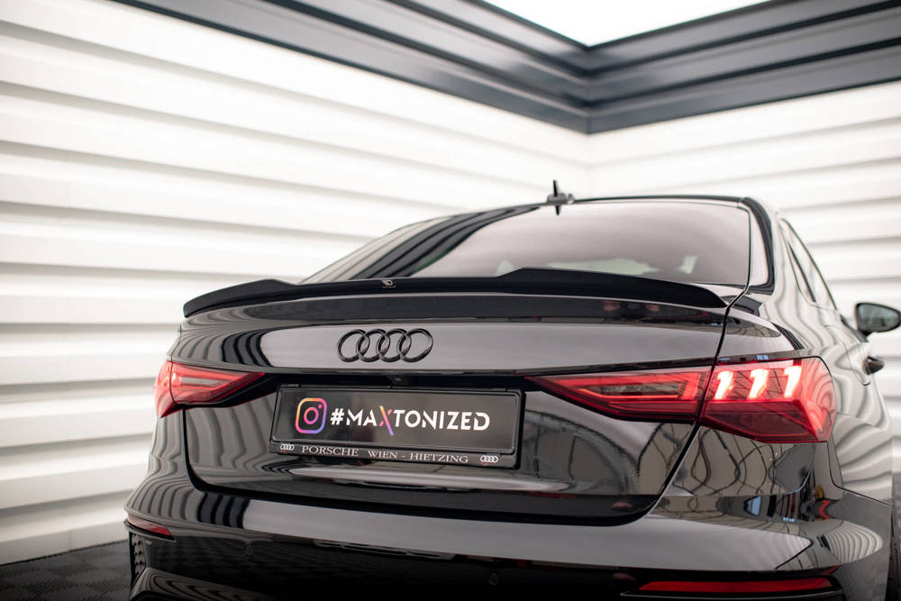 Spoiler Audi A3 & S-Line 8Y Limousine Maxton Glans Zwart