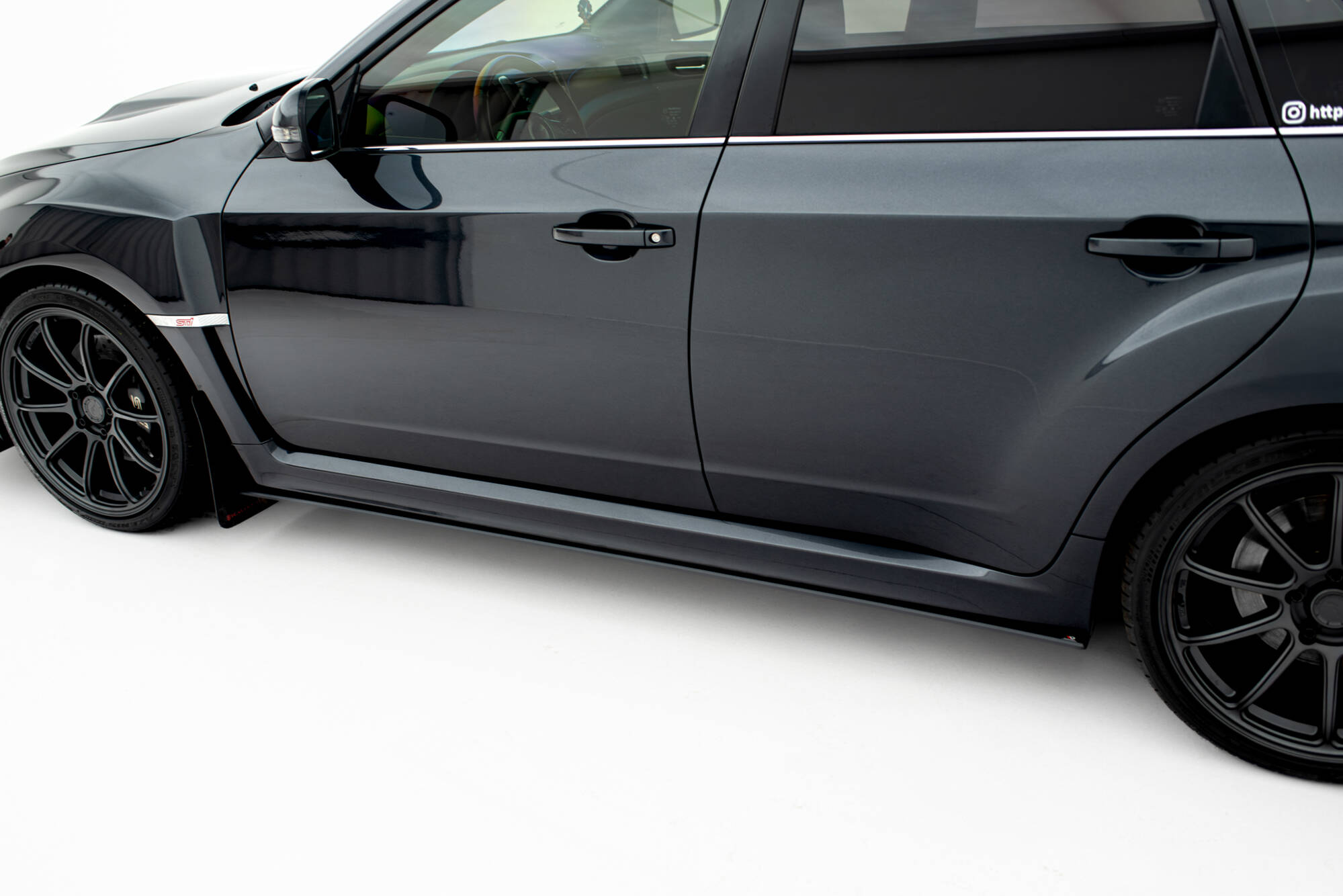 Street Pro Zijskirts Subaru Impreza WRX STI MK3 Facelift Maxton Glanzend zwart