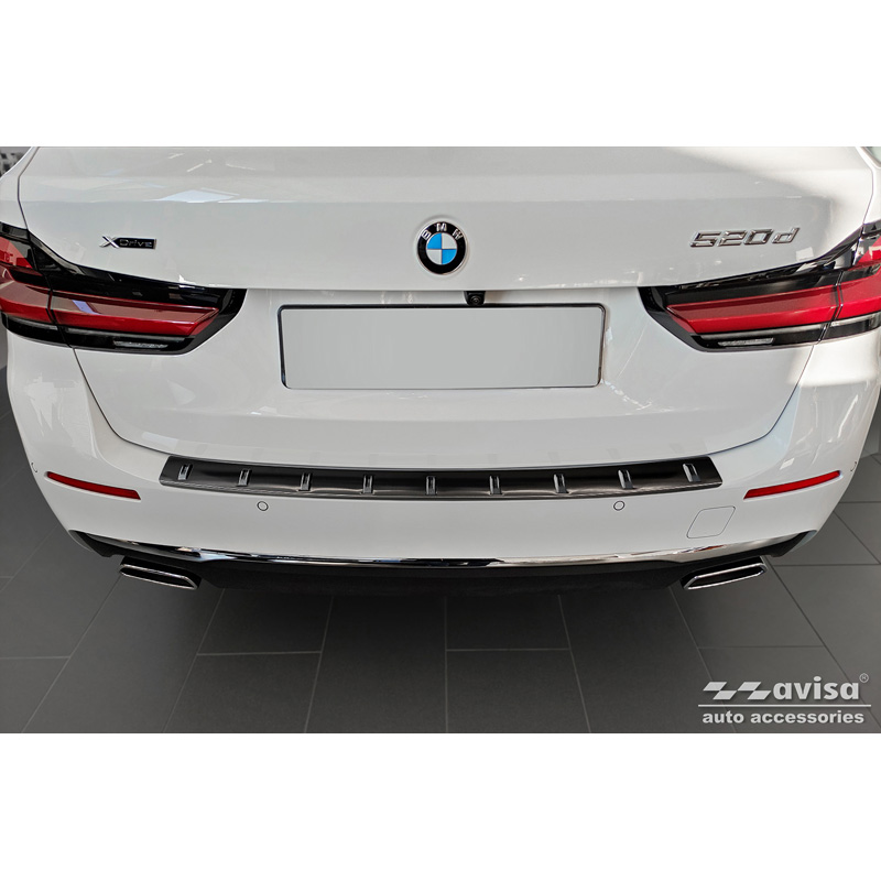 Zwart RVS Achterbumperprotector  BMW 5-Serie G31 FL Touring 2020-2024 excl. M-Sport 'STRONG EDITION'