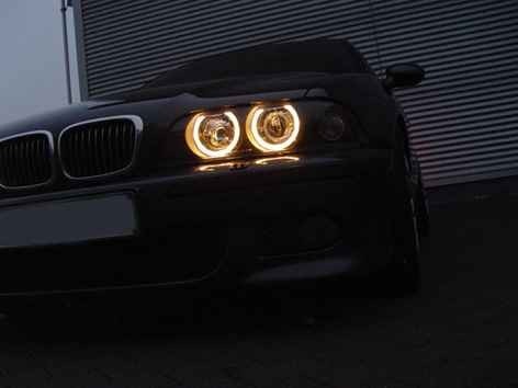 Faros BMW E39 Angel Eyes para xenon