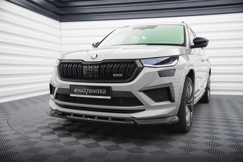 Voorspoiler V.2 Skoda Kodiaq RS FL Maxton Glans Zwart