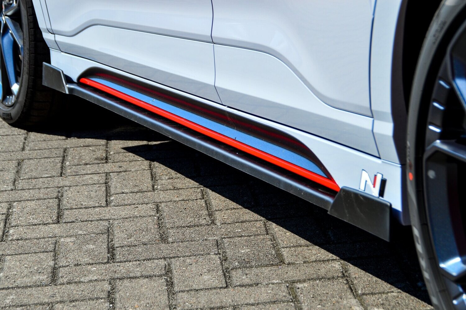 Zijskirts met vleugel voor + achter Hyundai Kona N + N-Line