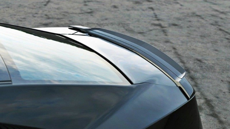 Spoilerkap Chevrolet Camaro 5 SS Glanzend Zwart Maxton