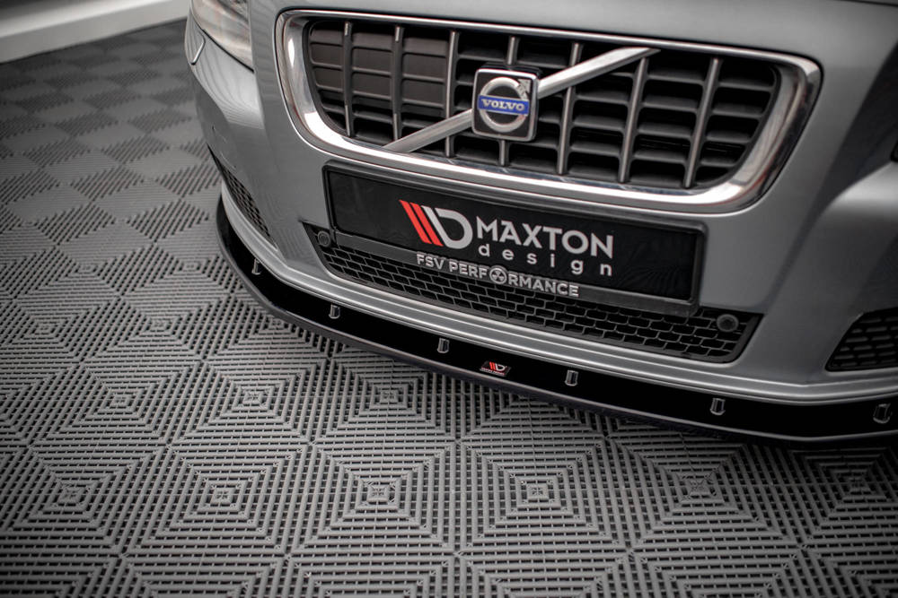 Voorspoiler V.1 Volvo V70 MK3 Maxton Glans Zwart