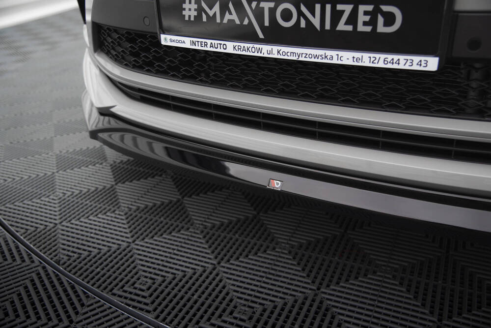 Voorspoiler V.1 Skoda Kodiaq RS FL Maxton Glans Zwart
