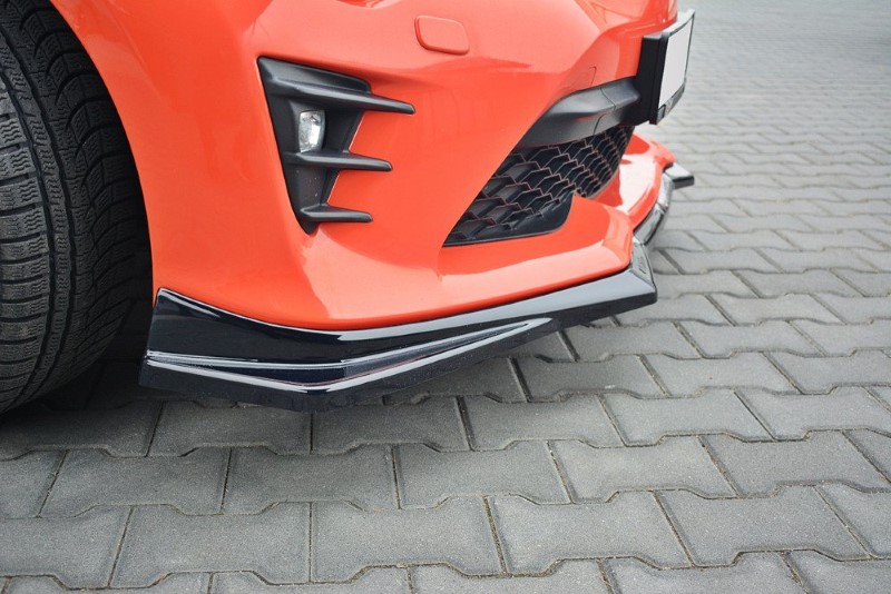 Voorspoiler Toyota GT86 FACELIFT Glans zwart V.2