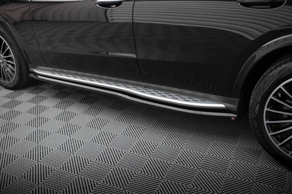 Zijskirt Mercedes GLC AMG Pakket X254 Maxton Glans Zwart