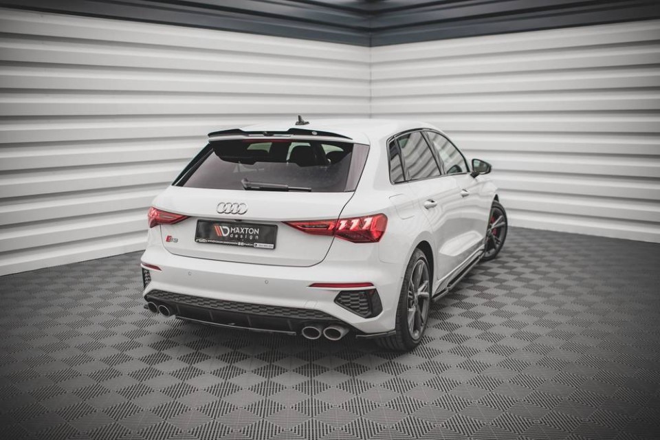 Spoilerkap Audi RS3 / S3 / A3 S-Liine 8Y glanzend zwart V.2