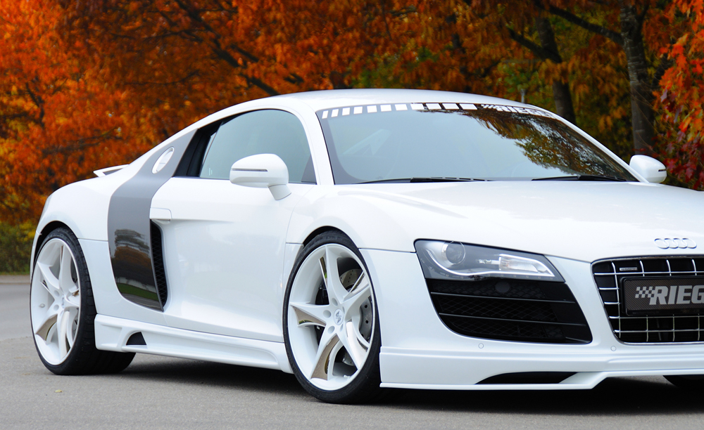 Zijskirts Audi R8 Rieger