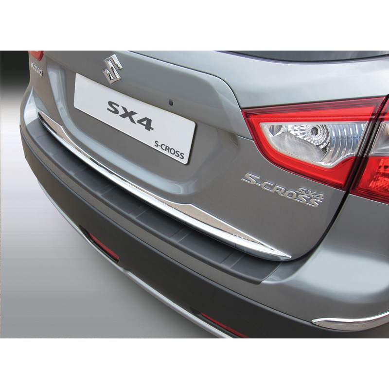 ABS Achterbumper beschermlijst  Suzuki SX4 S-Cross 10/2013- 'Ribbed' Zwart