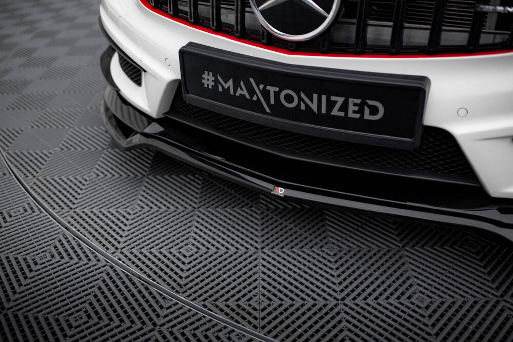 Voorspoiler V.4 Mercedes A45 AMG W176 Maxton Glans Zwart