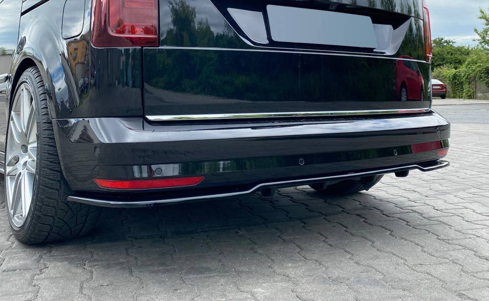 Diffuser V.2 VW Caddy Mk.4 Maxton Glans Zwart