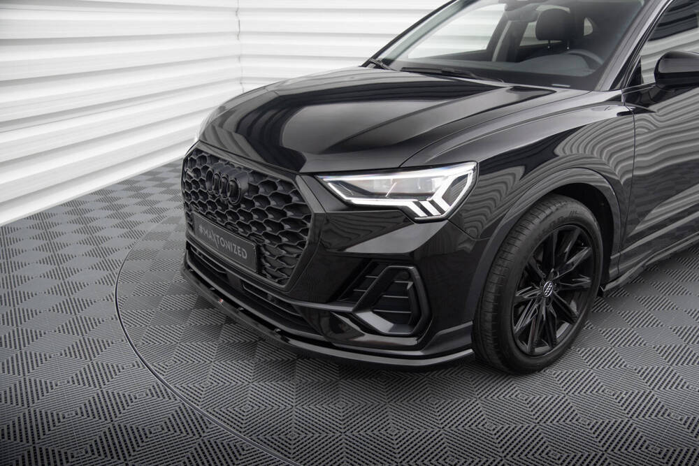 Voorspoiler V.1 Audi Q3 Sportback F3 Maxton Glans Zwart