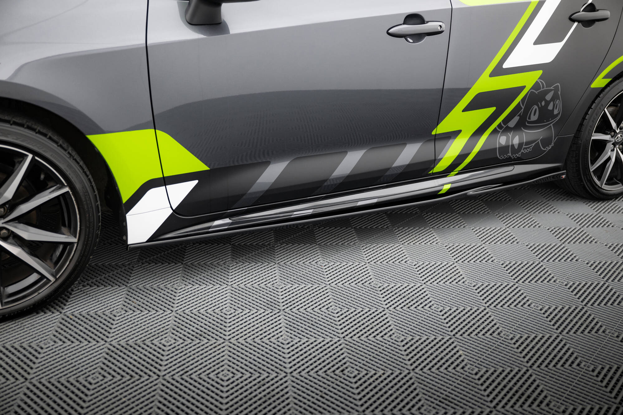 Bodykit Toyota Corolla GR Sport Touring Sports XII (2019–2023)