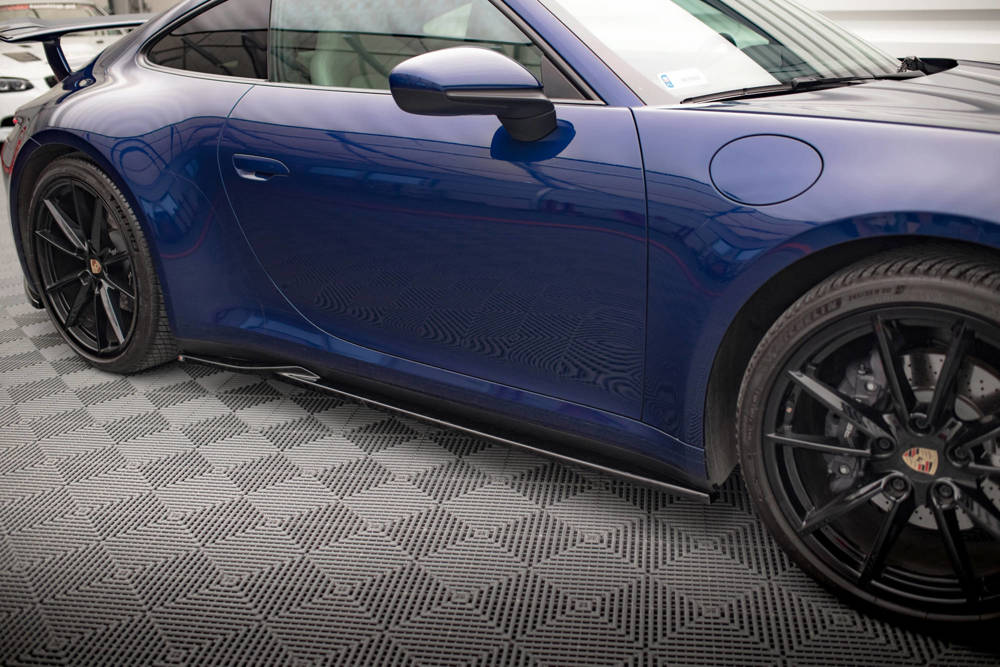 Zijskirts V.1 Porsche 911 Carrera 992 Aero Pack Maxton Glans Zwart