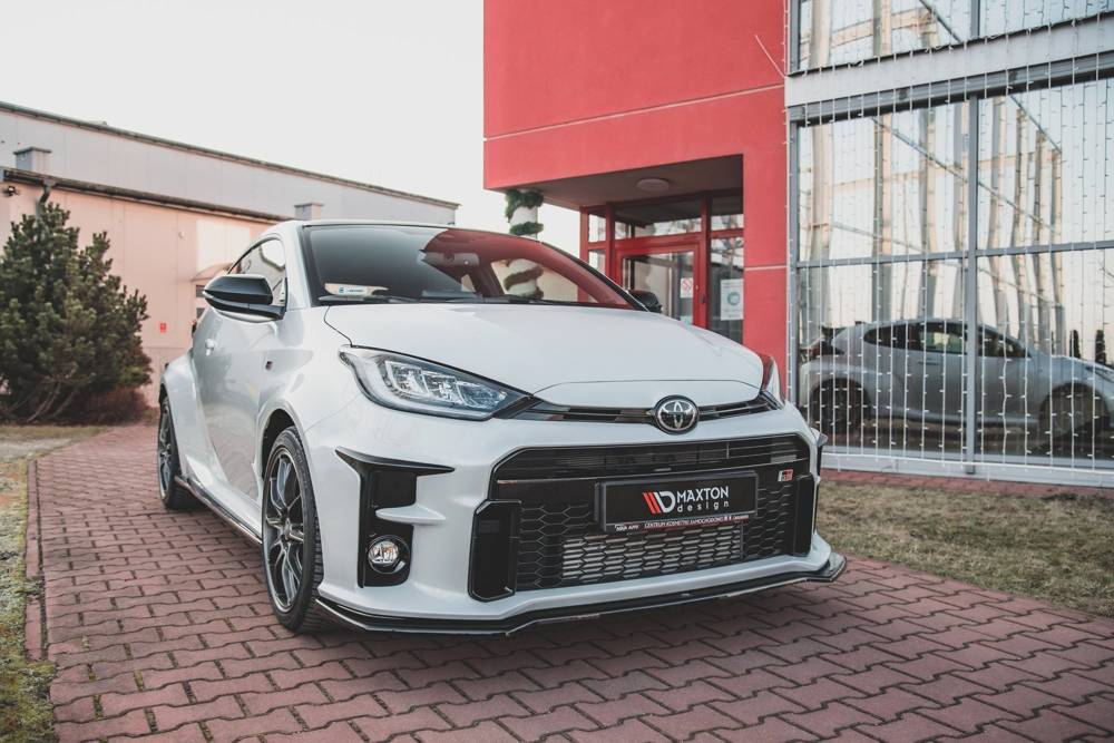 Voorspoiler Toyota GR Yaris MK4 Maxton Glans Zwart