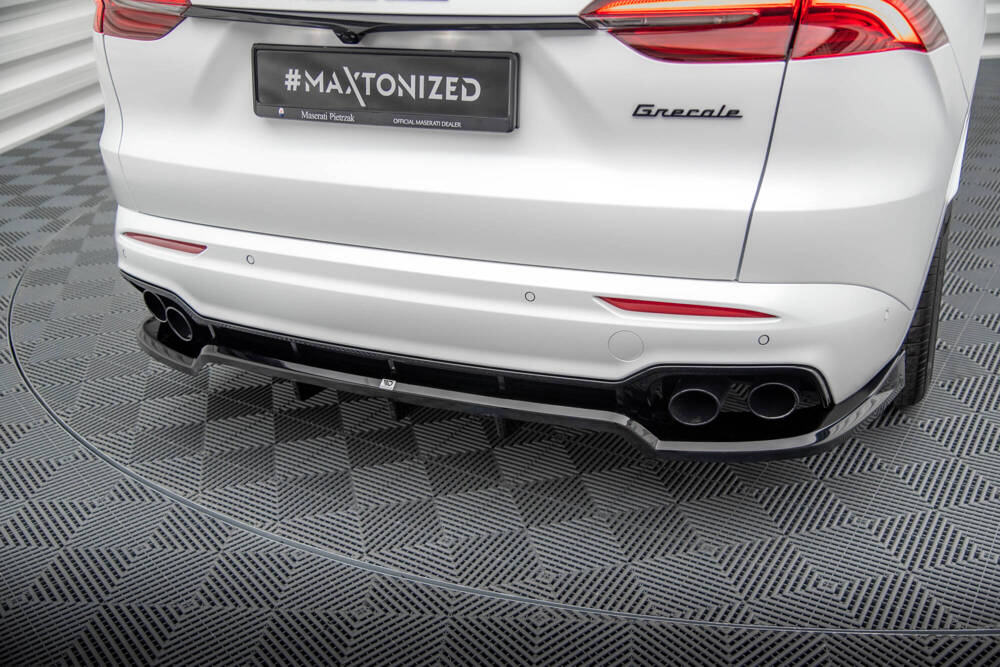 Diffuser Maserati Grecale GT / Modena Maxton Glans Zwart