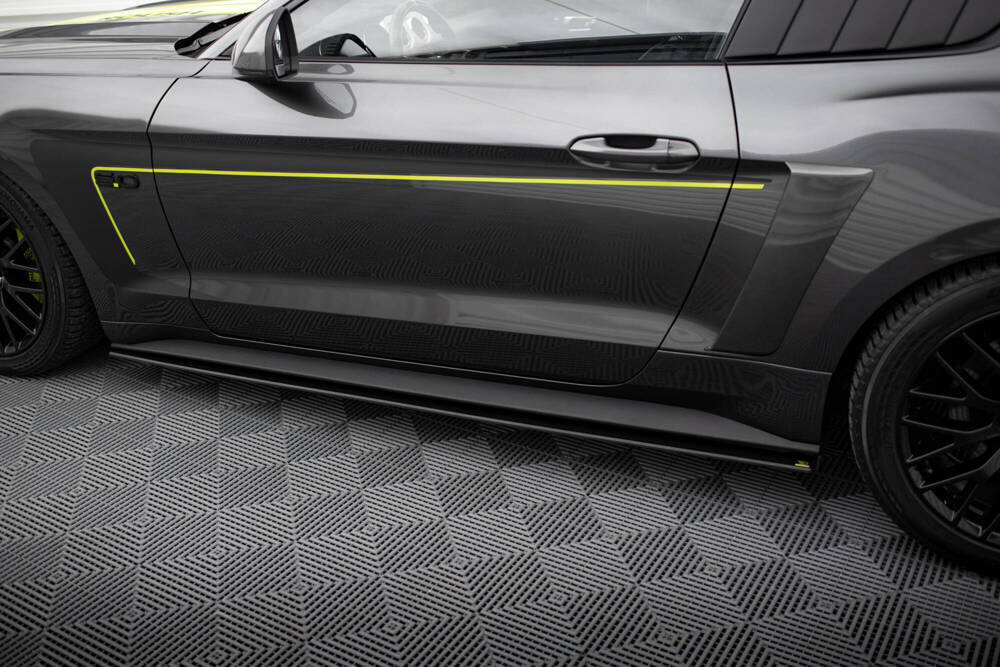 Zijskirts Diffusors Ford Mustang GT MK6 Zwart Street Pro