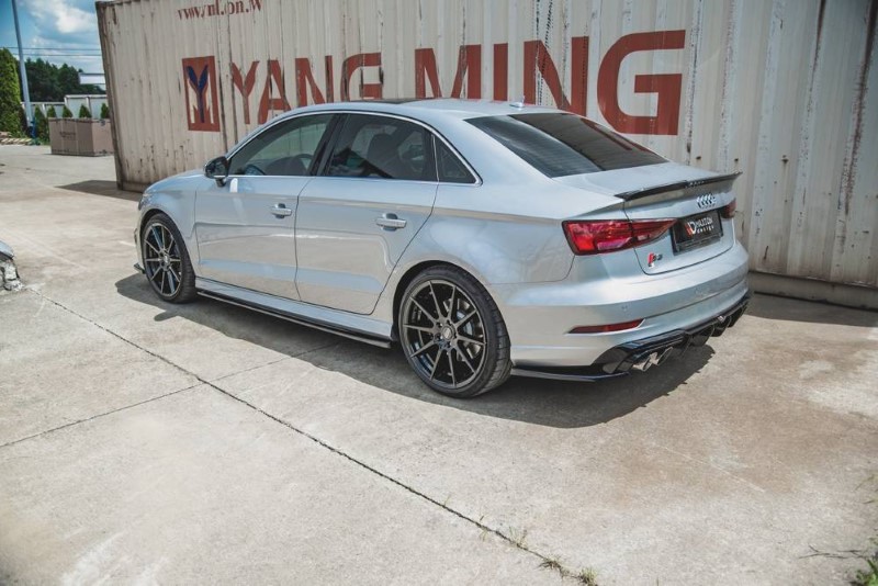 Zijskirts Diffuser V.2 Audi S3 / A3 S-Line Sedan 8V Facelift Glanzend zwart
