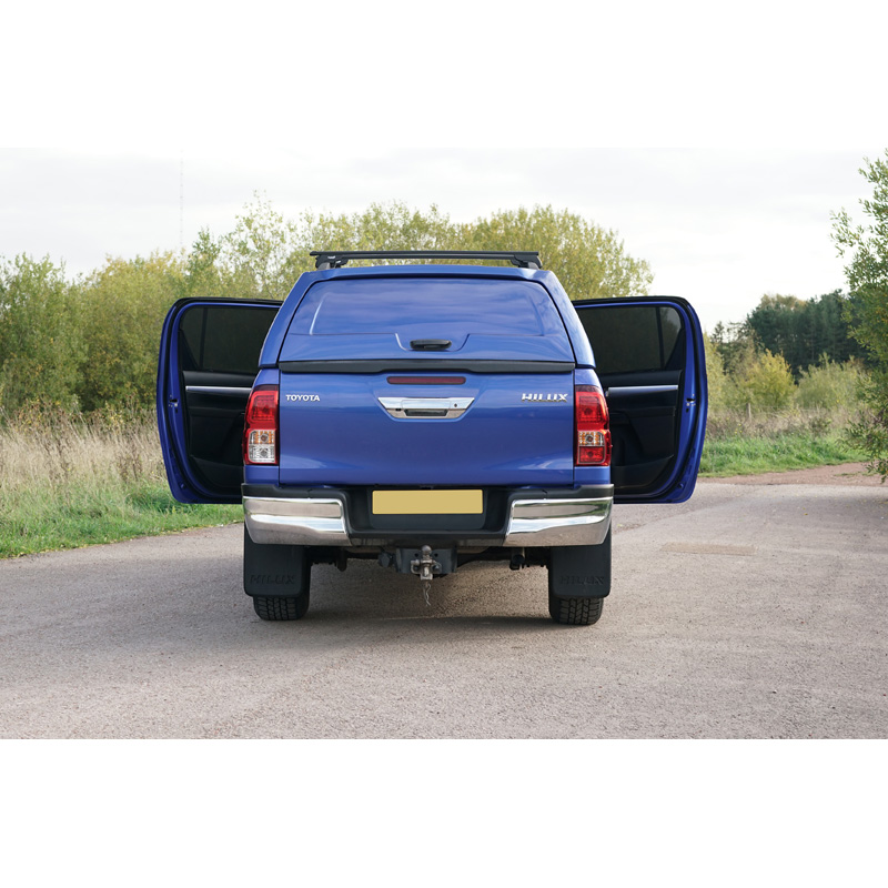 Set Car Shades  Toyota Hilux VIII Twin Cab 2015- (4-delig)