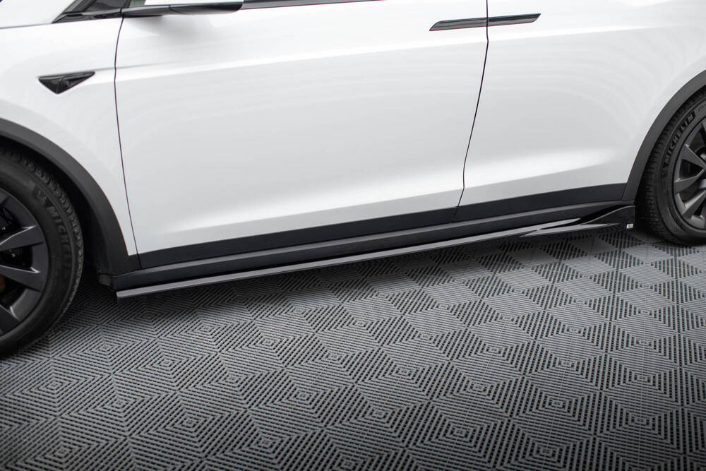 Zijskirts Tesla Model X FL Gloss-Black
