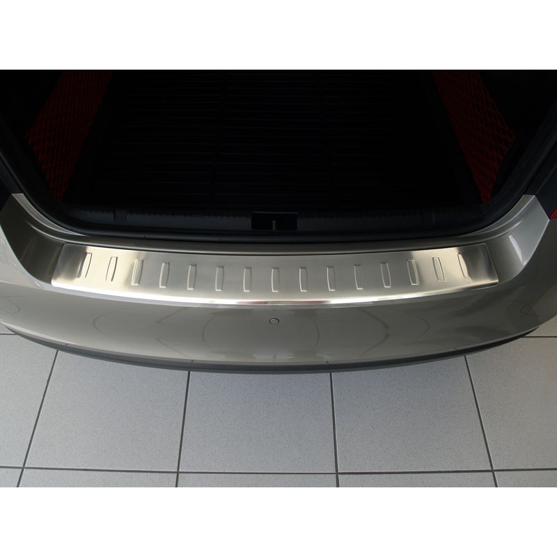 RVS Achterbumperprotector  Skoda Rapid 2012-2017 & FL 2017- 'Ribs'