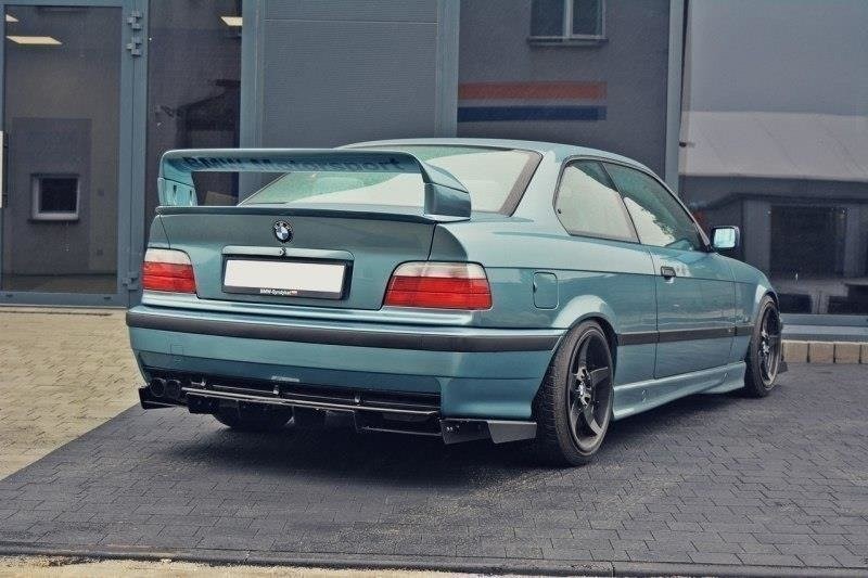 AchterDiffuser BMW M3 E36 Glanzend Zwart