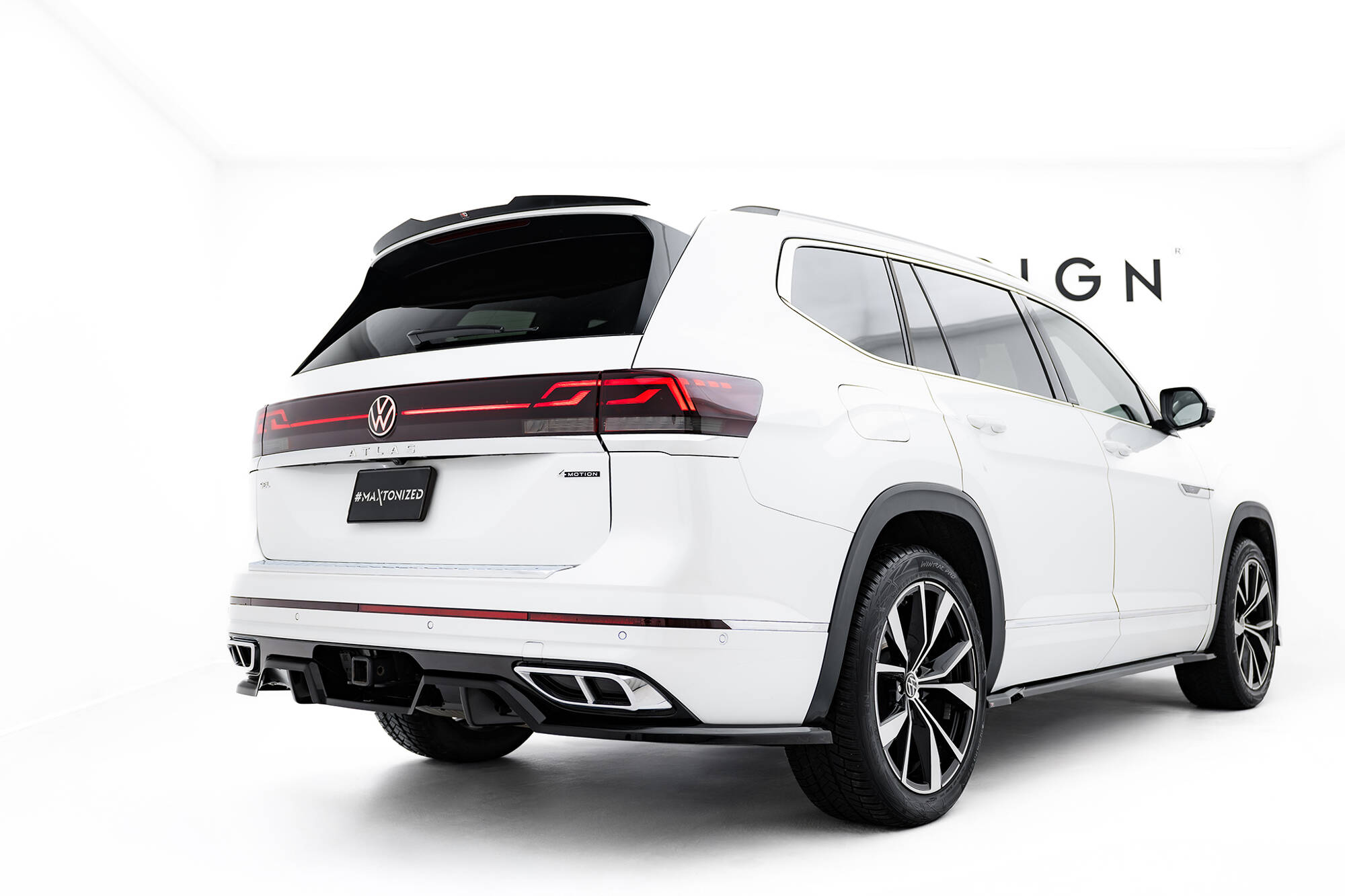 Achter Diffuser Volkswagen Atlas R-Line MK1 Facelift 2 Maxton Glanzend zwart