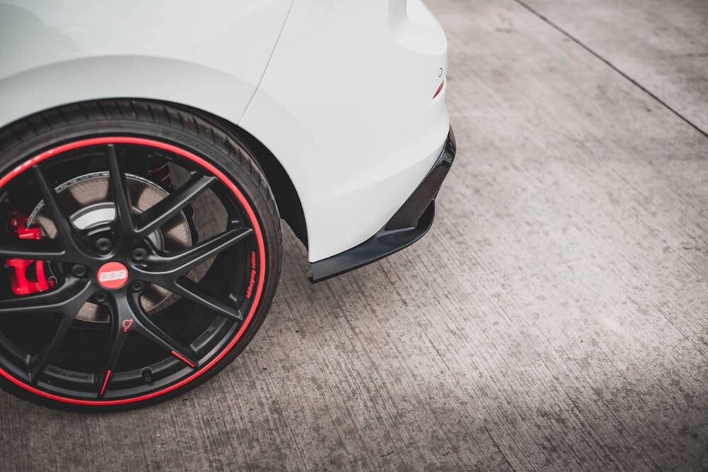 Diffuser V.1 Volkswagen Golf 8 GTI Maxton Glans Zwart