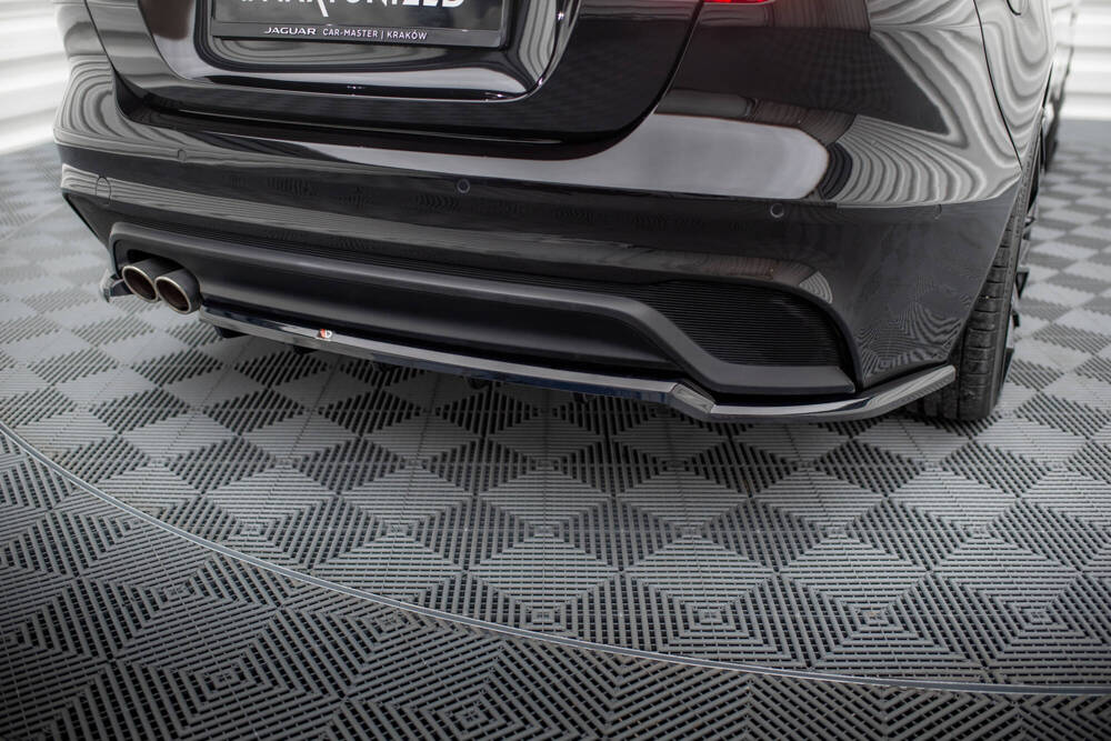 Achterbumper diffusor Jaguar XE X760 FL Maxton Glans Zwart