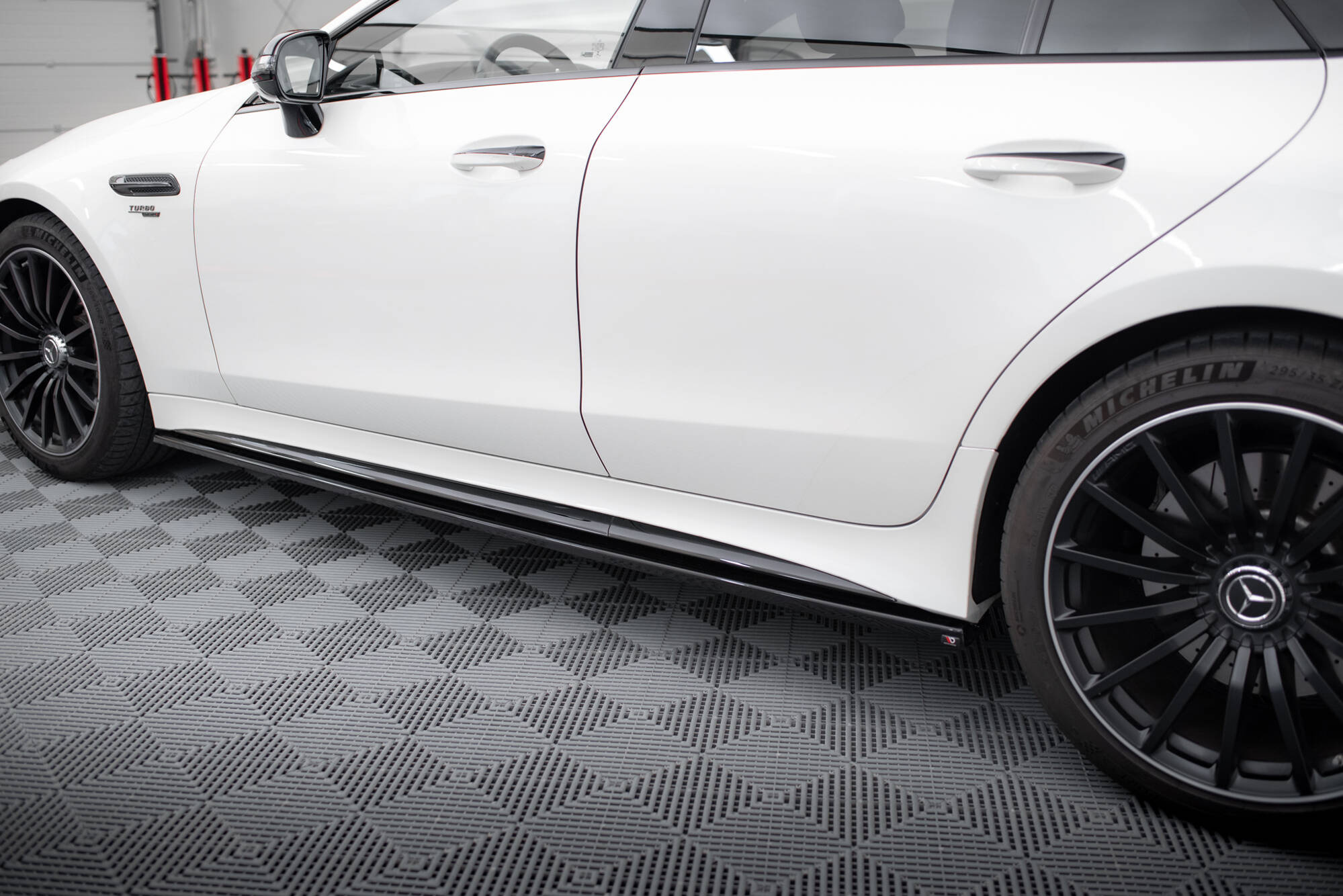 Bodykit Mercedes-AMG GT 43 4 Door Coupe V8 Styling Package X290 (2018–2023)