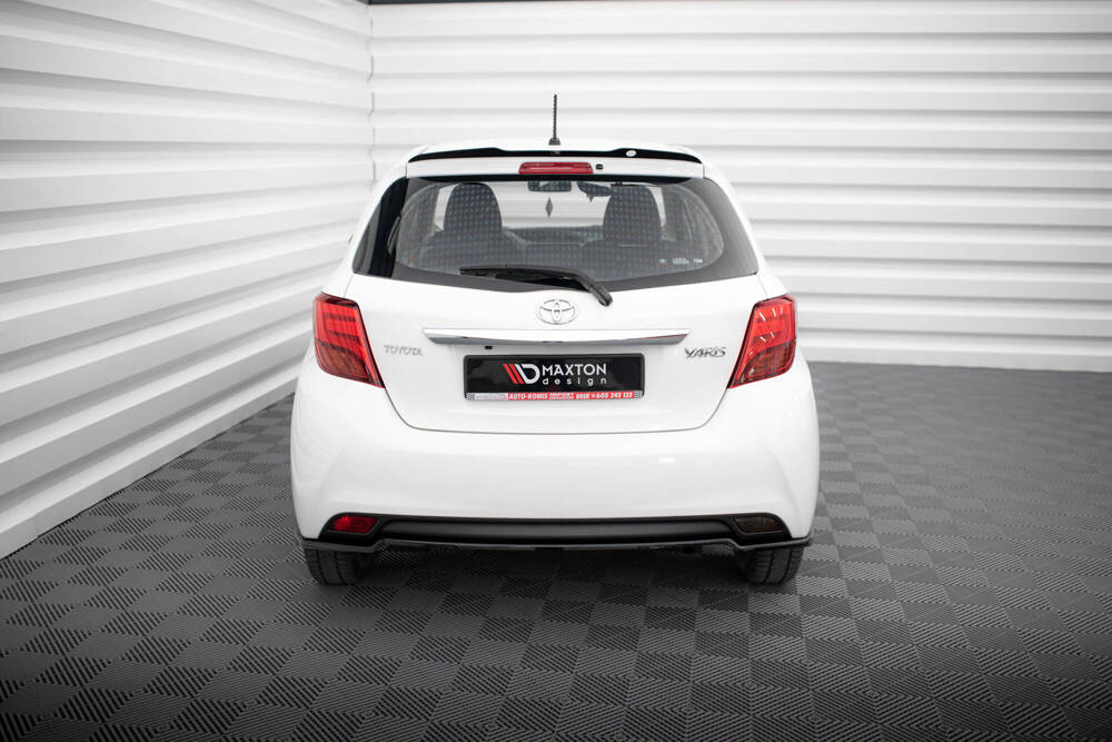 Spoiler Toyota Yaris Mk3 FL Maxton Glans Zwart